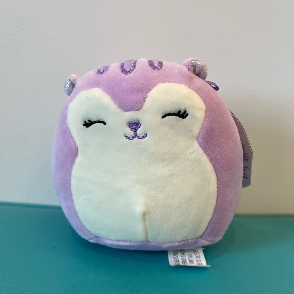 Sydnee the Squirrel 5” Squishmallow NWT